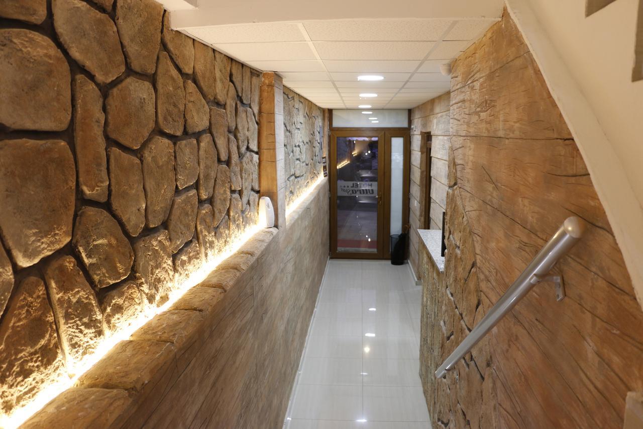 Hotel Ultra Star 斯科普里 外观 照片